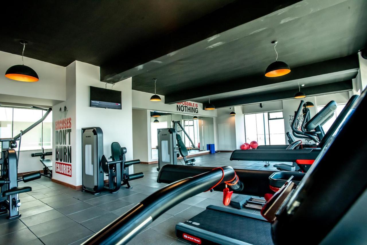 Skynest Residences By Cityblue, - Official होटल के अलावा