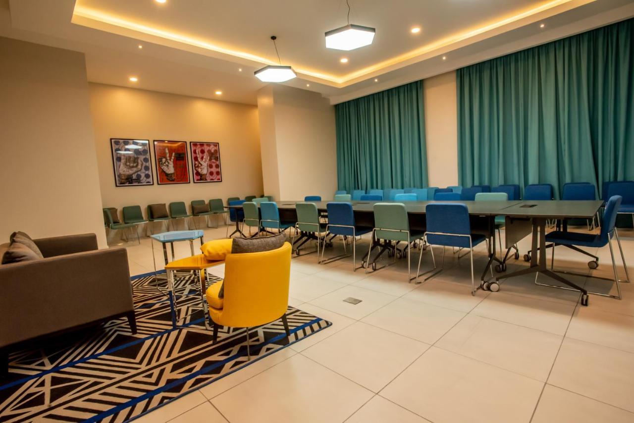 होटल के अलावा Skynest Residences By Cityblue, - Official